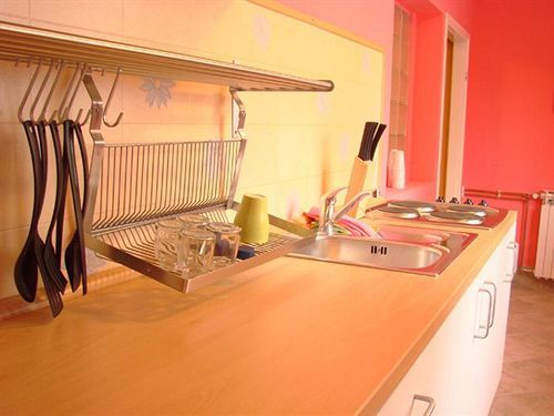 Buzz Hostel Zagrzeb Zewnętrze zdjęcie